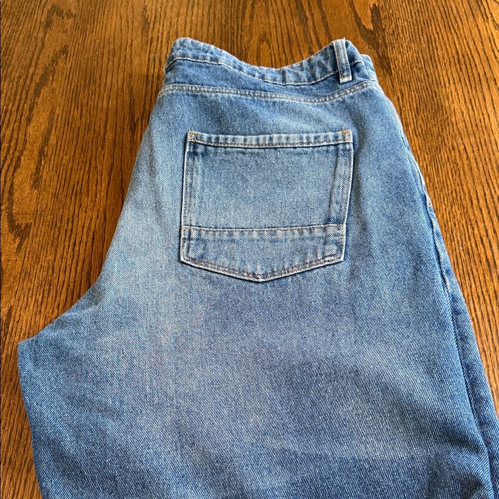 ASOS DESIGN Barrel Leg Jeans High Rise Raw Hem Structured Denim W36